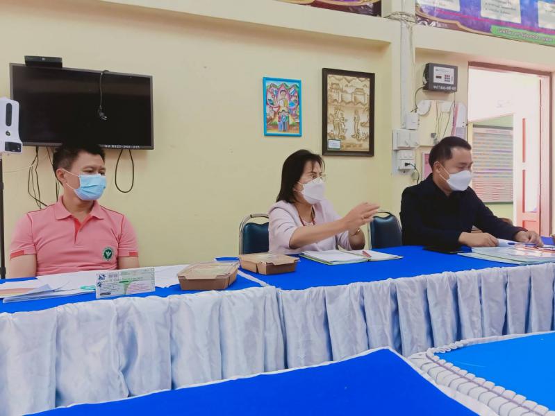 การประเมินการเปิดเรียนแบบ On Site จากคณะกรรมการควบคุมโรคติดต่อของอำเภอสันทราย ในการเปิดขอตามหลักเกณฑ์การเปิดโรงเรียนหรือสถาบันการศึกษาตามข้อกำหนดของโรงเรียนบ้านบวกเปา