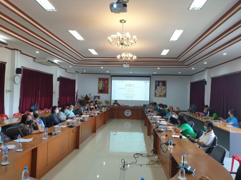 ประชุม เพื่อปรึกษาหาแนวทางการดำเนินงาน ในการขับเคลื่อน "โครงการ ถังขยะเปียก ลดโลกร้อน"