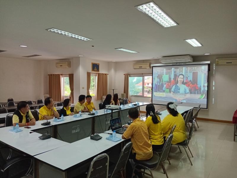 เทศบาลตำบลหนองแหย่งศึกษาดูงาน เรื่อง การพัฒนาคุณภาพชีวิตผู้สูงอายุ 