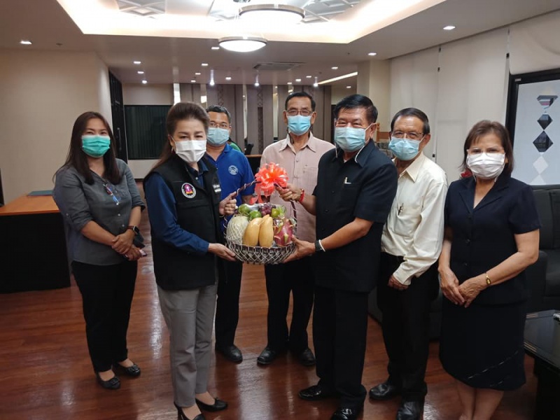 พบท้องถิ่นจังหวัดเชียงใหม่และรองนายก อบจ.เชียงใหม่ เพื่อติดตามโครงการของตำบลหนองแหย่ง