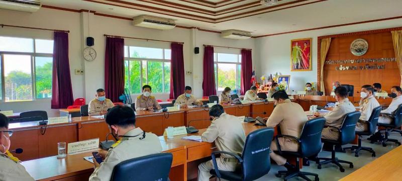เทศบาลตำบลหนองแหย่ง จัดประชุมสภาเทศบาลตำบลหนองแหย่ง สมัยสามัญ สมัยที่ 4 ครั้งที่ 1 ประจำปี 2565