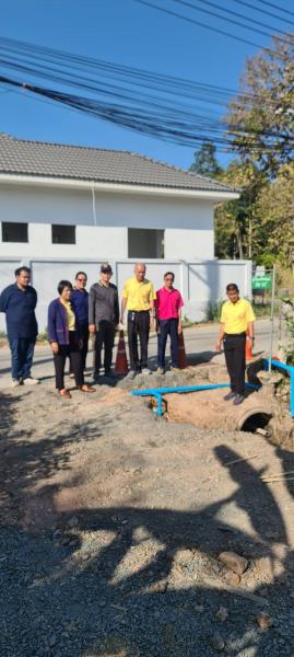 ลงพื้นที่ ดำเนินการขุดลอกคลองและฝังท่อ บ้านทุ่งข้าวตอกใหม่ หมู่ที่ 8