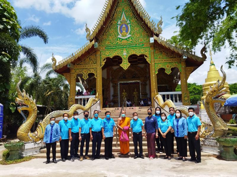เข้าร่วมพิธีลงเสาเอกซุ้มประตูทางเข้าวัดหนองบัวเธียรสิริ