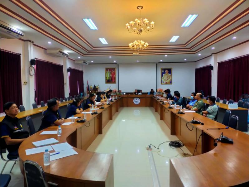 ประชุมร่วมกันพิจารณาเตรียมโครงการจ่ายขาดเงินสะสม