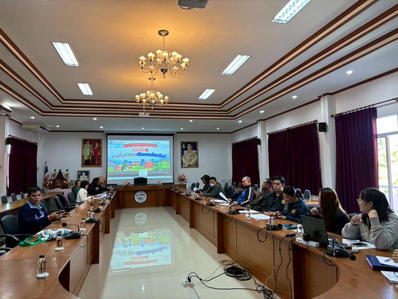 เทศบาลตำบลหนองแหย่ง จัดประชุมคณะกรรมการบริหารธนาคารขยะตำบลหนองแหย่ง ครั้งที่ 2 ชี้แจงแนวทางการการดำเนินงานขับเคลื่อนธนาคารขยะ
