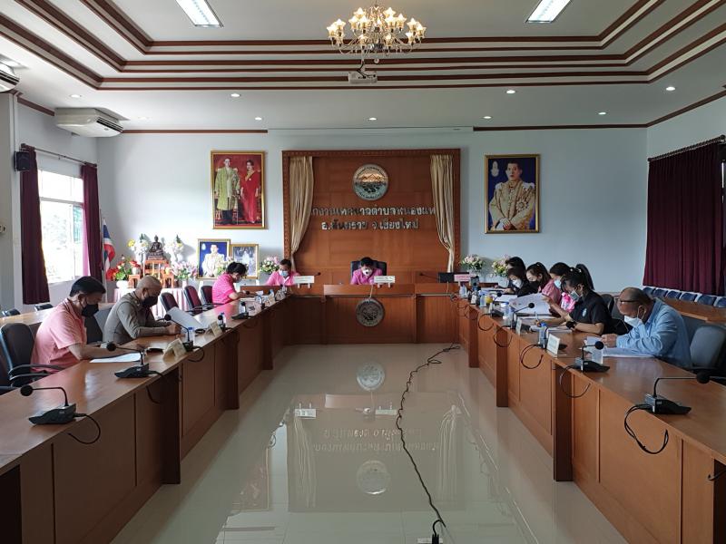 เทศบาลตำบลหนองแหย่ง ประชุมแต่งตั้งคณะกรรมการการยกร่างเทศบัญญัติตำบลหนองแหย่ง ตามคำสั่งเทศบาลตำบลหนองแหย่งที่ 616/2564 ครั้งที่ 1