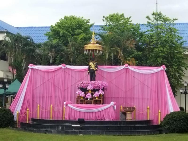  เข้าร่วมพิธีวางพวงมาลาและถวายความเคารพ เนื่องในวันคล้ายวันสวรรคตพระบาทสมเด็จพระจุลจอมเกล้าเจ้าอยู่หัว 23 ตุลาคม 2565
