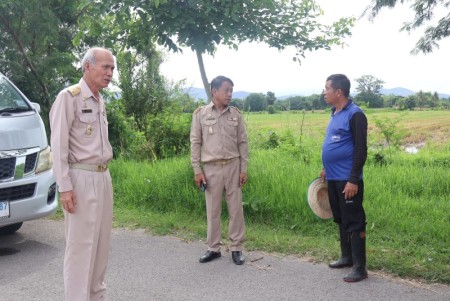 ลงพื้นที่ตรวจสอบข้อร้องเรียนของประชาชน พร้อมติดตามความคืบหน้าการดำเนินโครงการต่าง ๆ