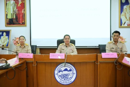 จัดประชุมสภาเทศบาลตำบลหนองเเหย่ง สมัยวิสามัญ สมัยที่1 ครั้งที่ 3 ประจำปี พ.ศ. 2569